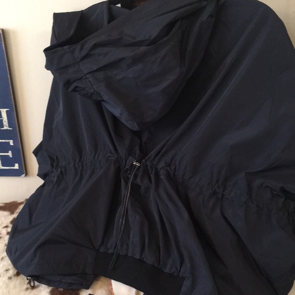 Packable Stashable Sam Edelman Jacket Rolls Up! - image 7